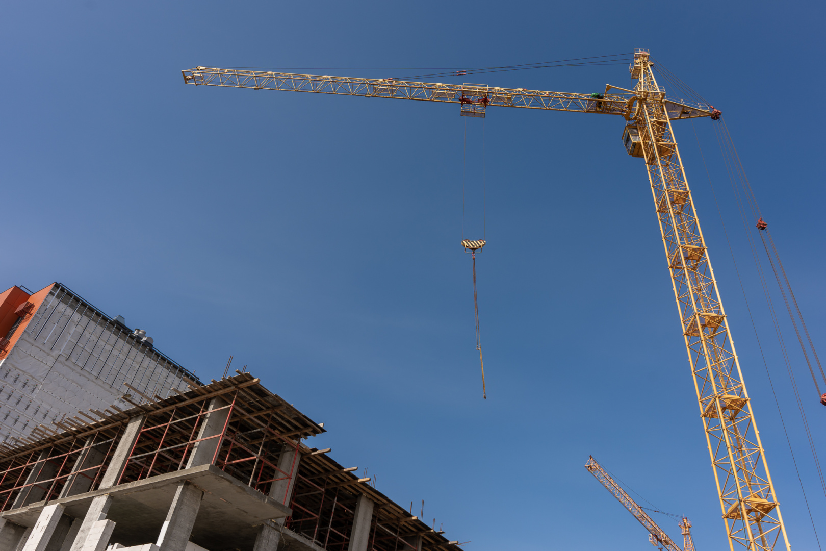 Апрель 2025 (мкр. Восточный)