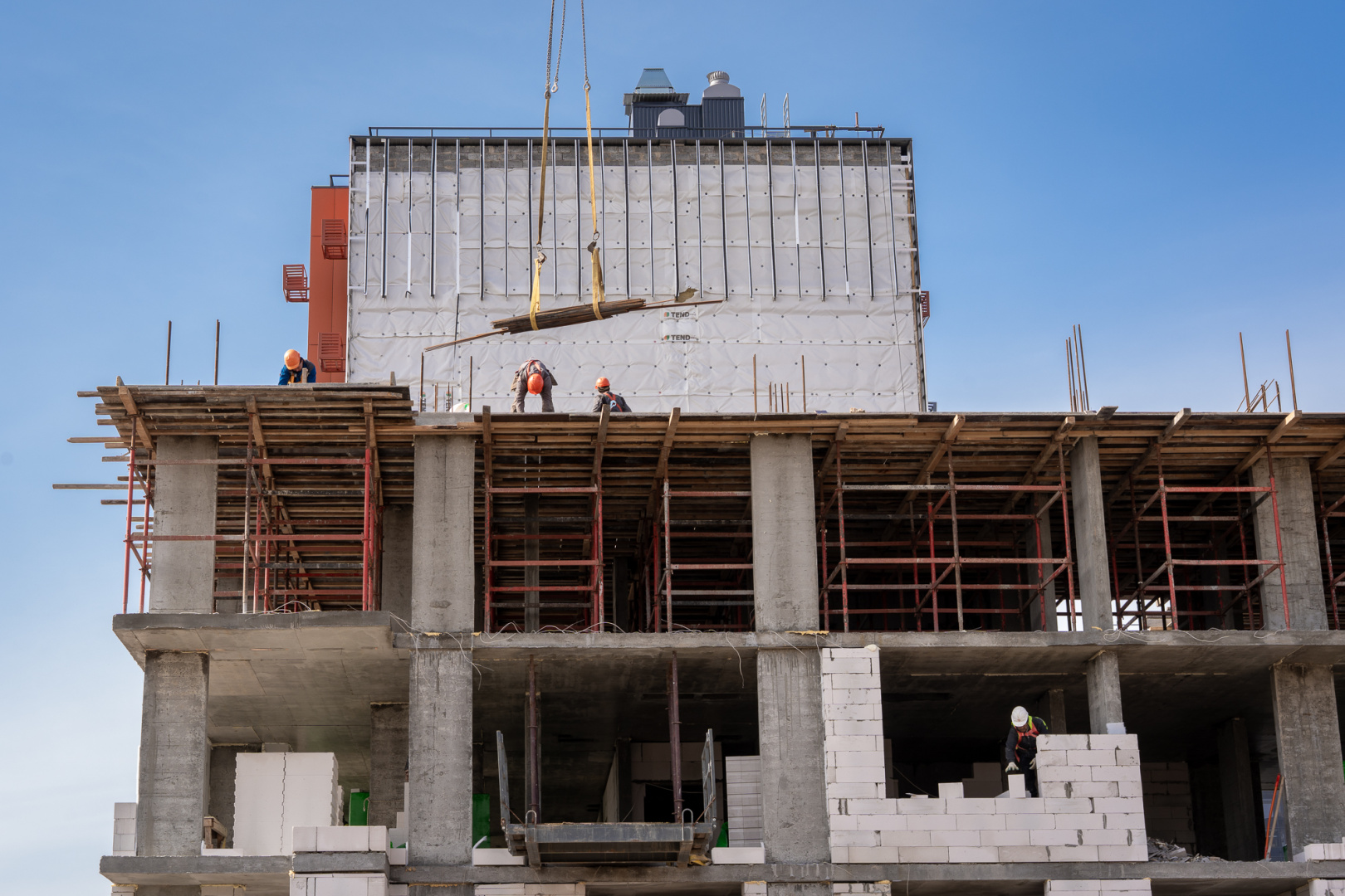 Апрель 2025 (мкр. Восточный)